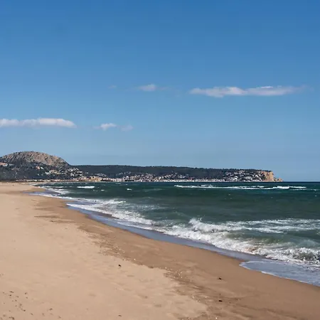 La Cardina - En La Costa Brava Isla Roja